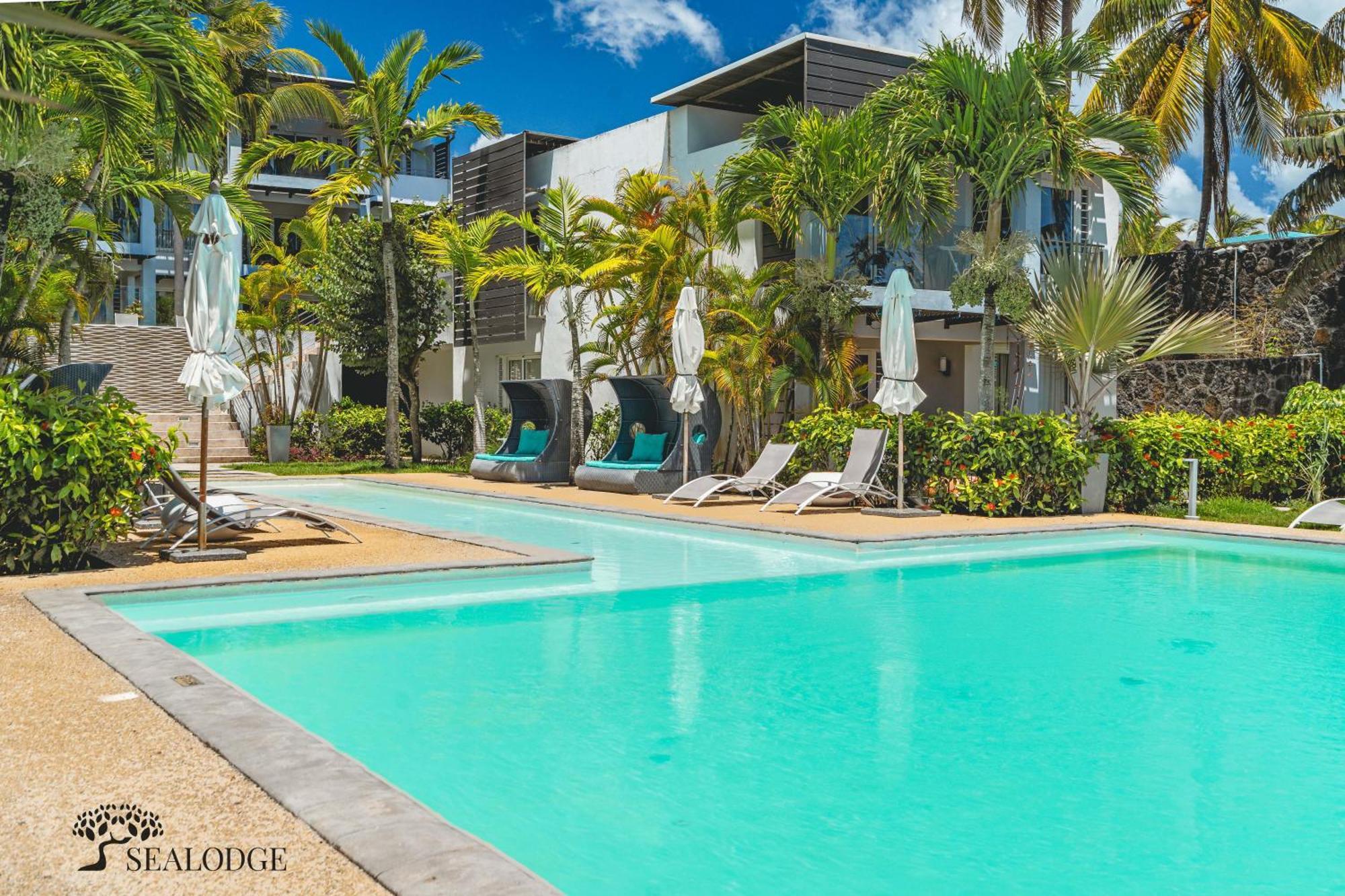 Kanope Bay - Holiday Beachfront Apartments Pointe aux Biches Exteriér fotografie