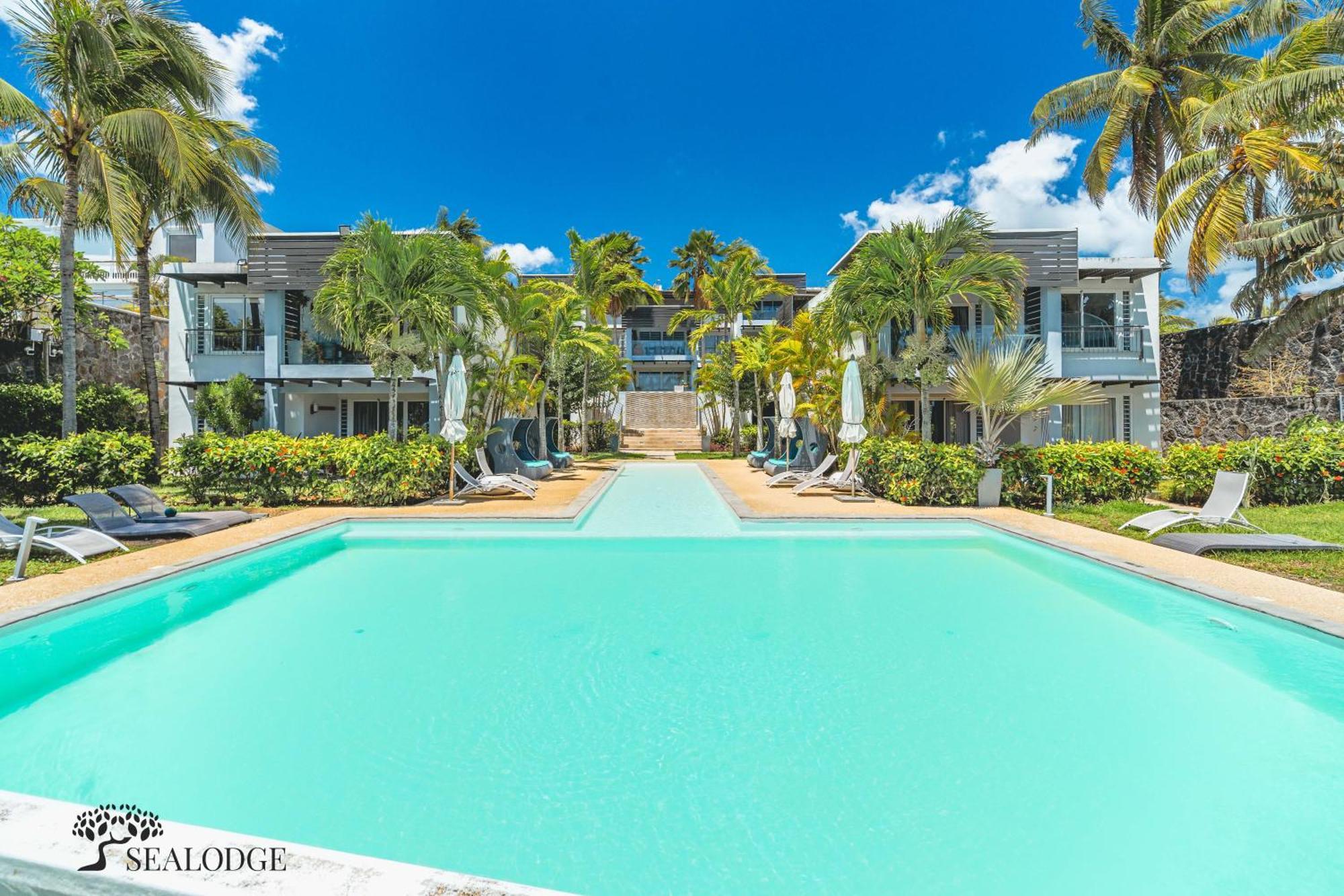 Kanope Bay - Holiday Beachfront Apartments Pointe aux Biches Exteriér fotografie