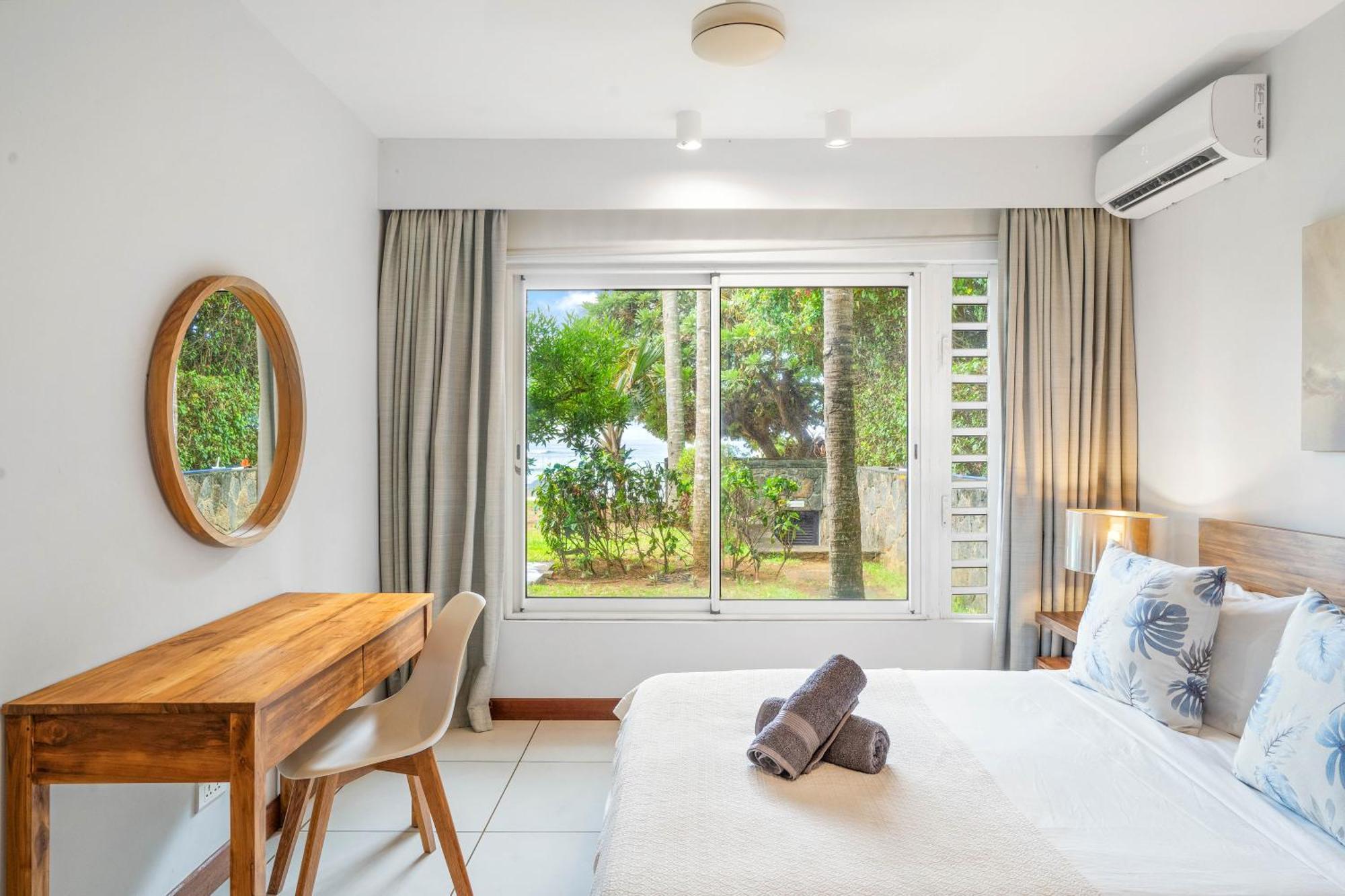 Kanope Bay - Holiday Beachfront Apartments Pointe aux Biches Exteriér fotografie