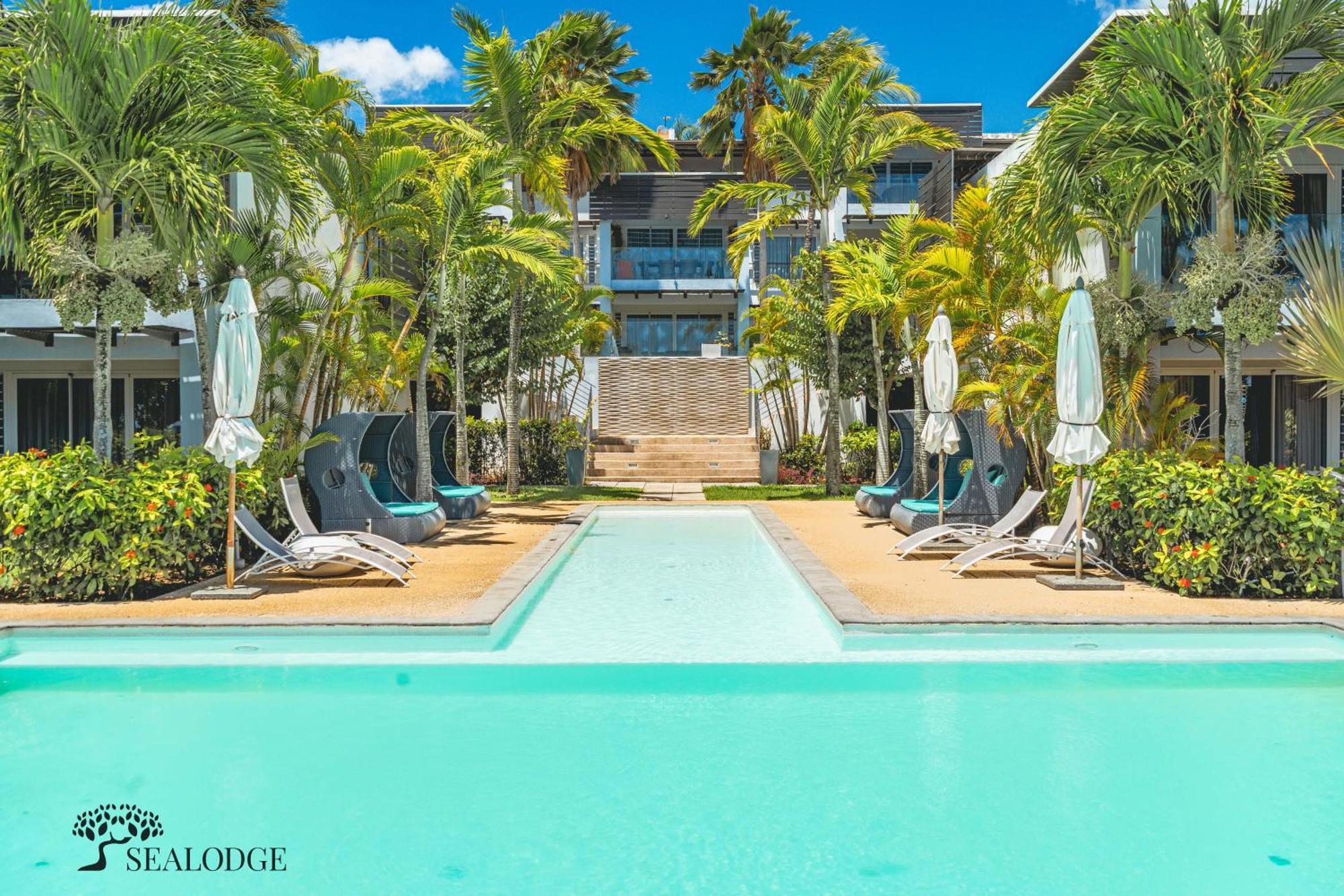 Kanope Bay - Holiday Beachfront Apartments Pointe aux Biches Exteriér fotografie