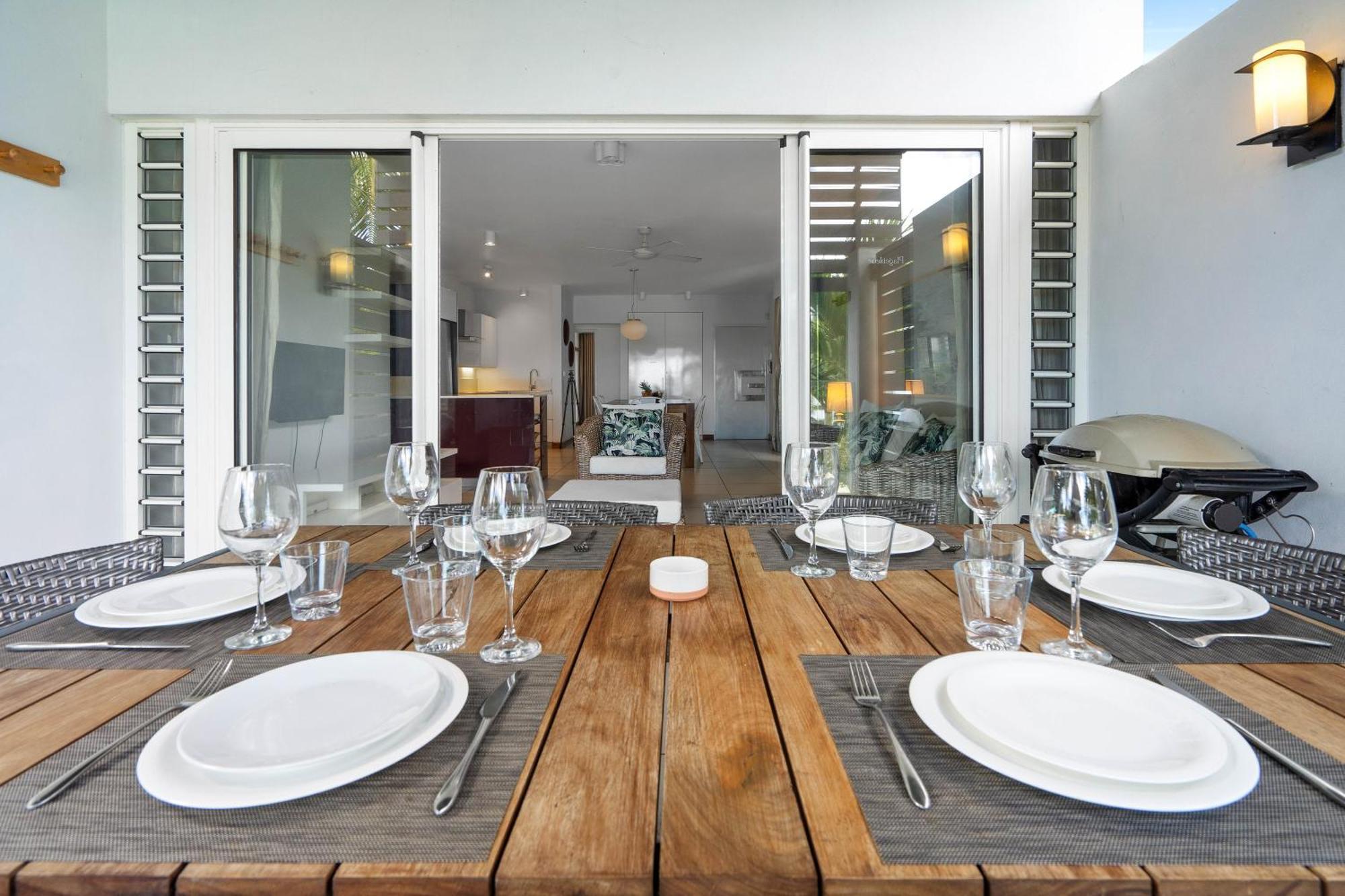 Kanope Bay - Holiday Beachfront Apartments Pointe aux Biches Exteriér fotografie